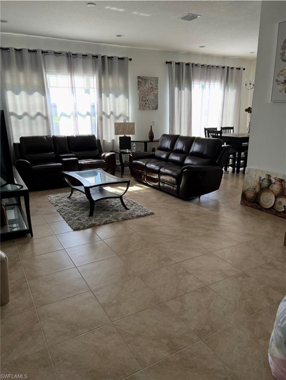 SILVERWOOD - Residential Lease