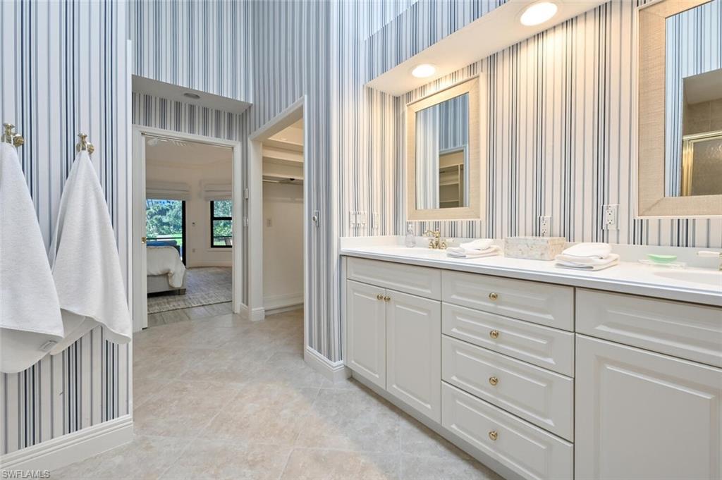 VILLAS AT PELICAN BAY - Residential Lease