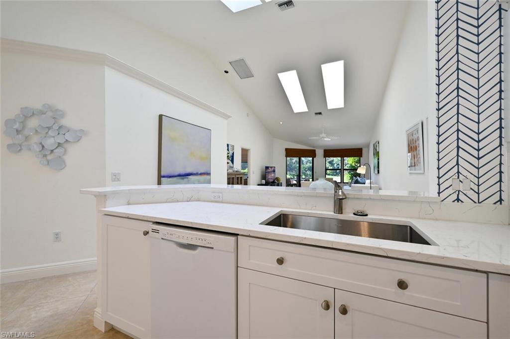 VILLAS AT PELICAN BAY - Residential Lease