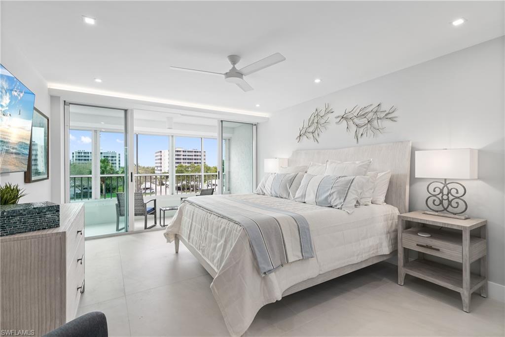 GULF BREEZE AT VANDERBILT - Residential Lease