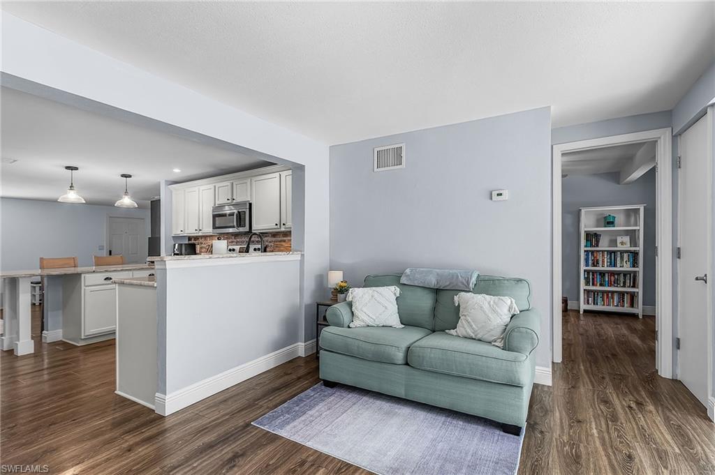 PALM CITY PARK - Residential