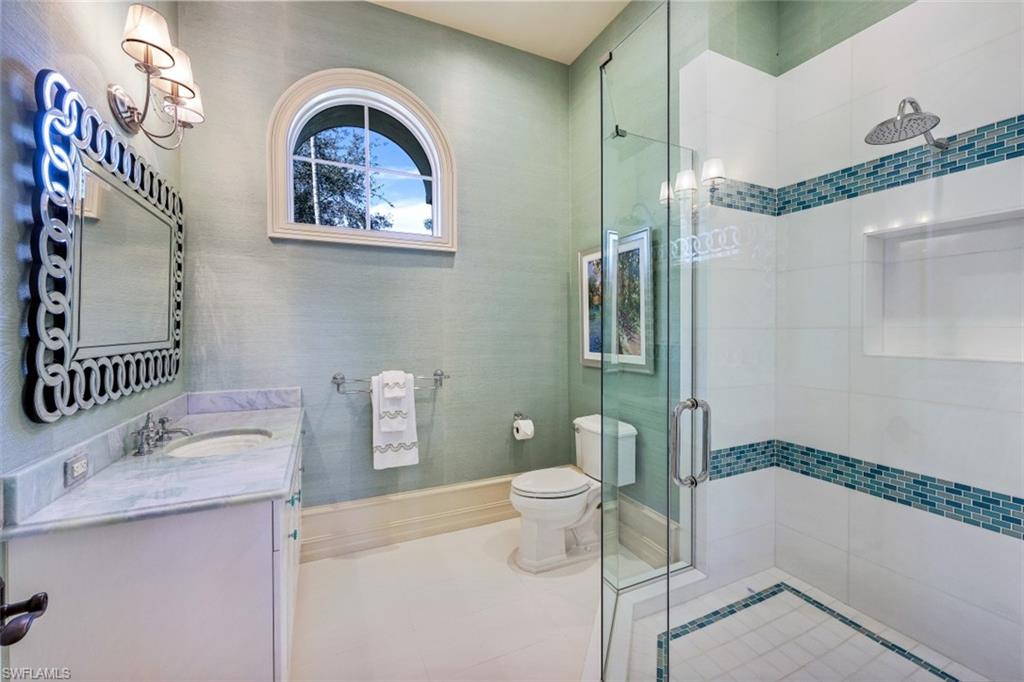 BAY COLONY SHORES - Residential