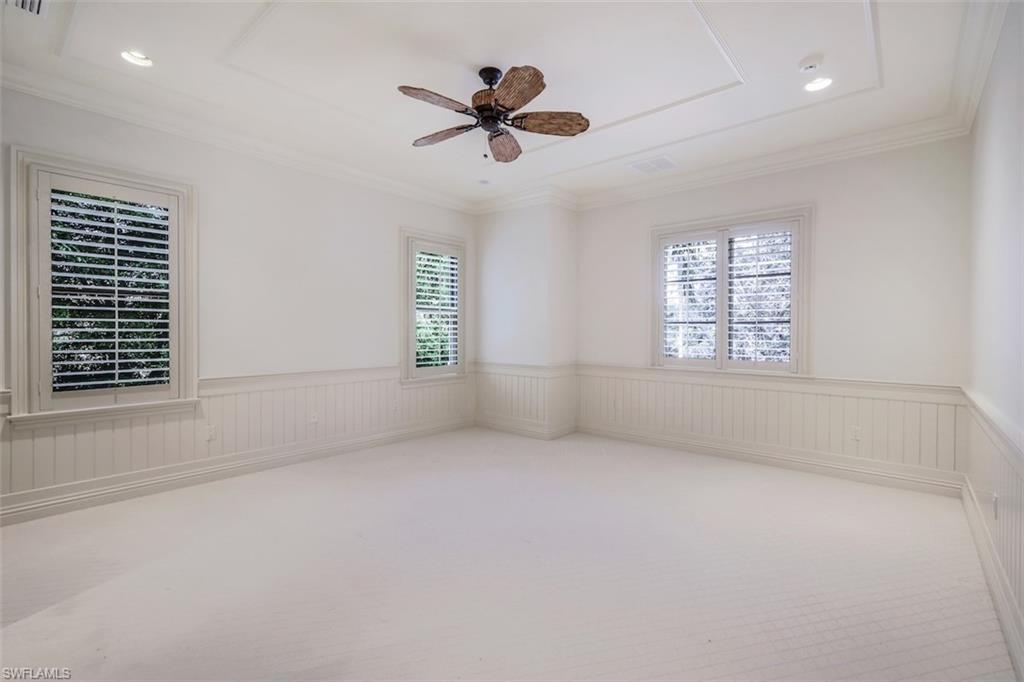 BAY COLONY SHORES - Residential