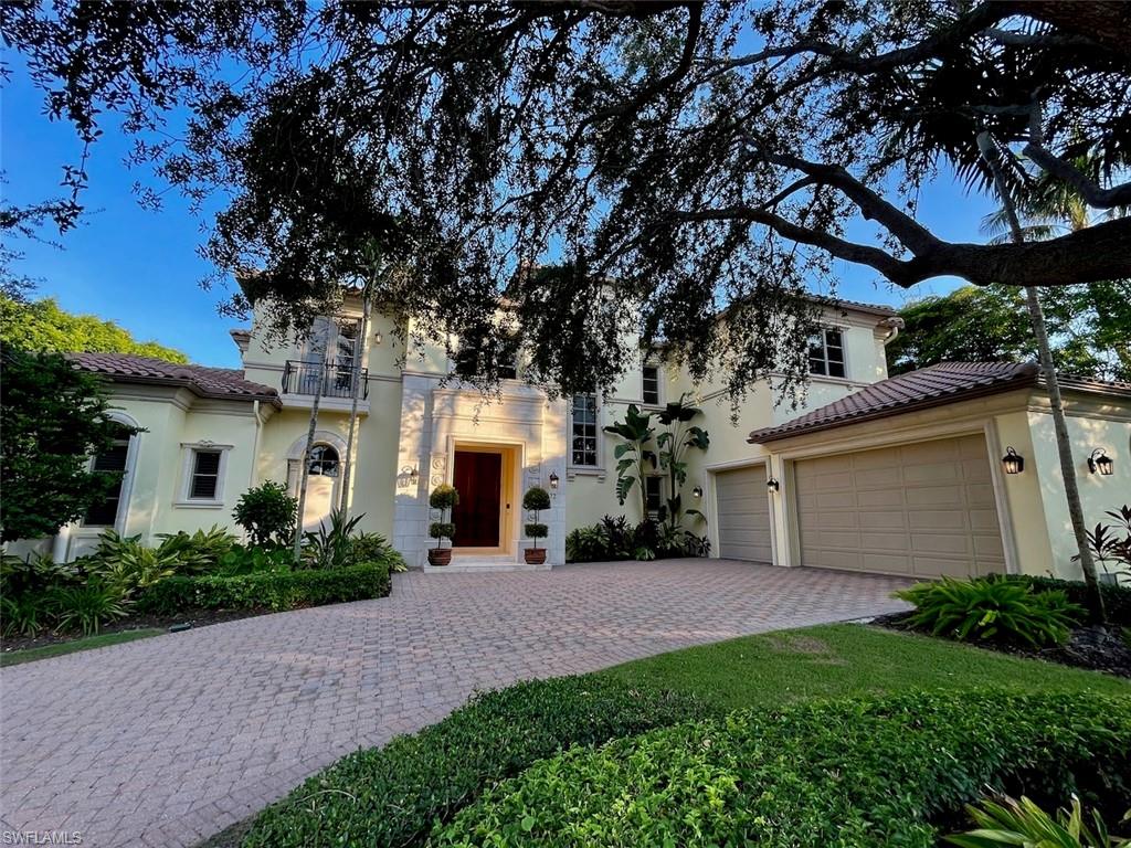 BAY COLONY SHORES - Residential