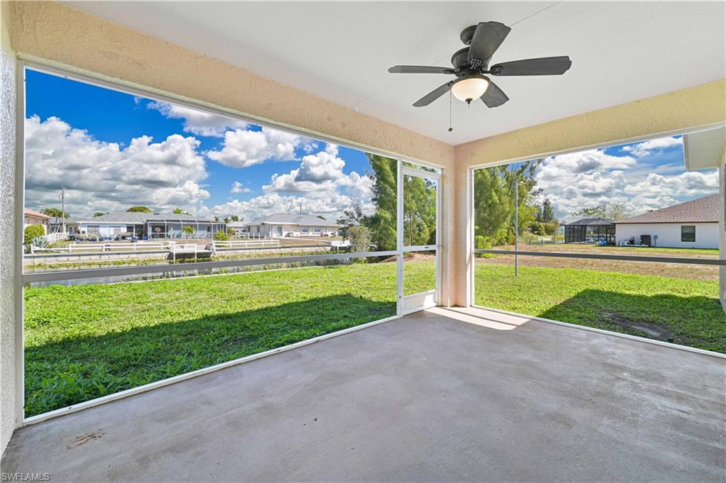 CAPE CORAL - Residential