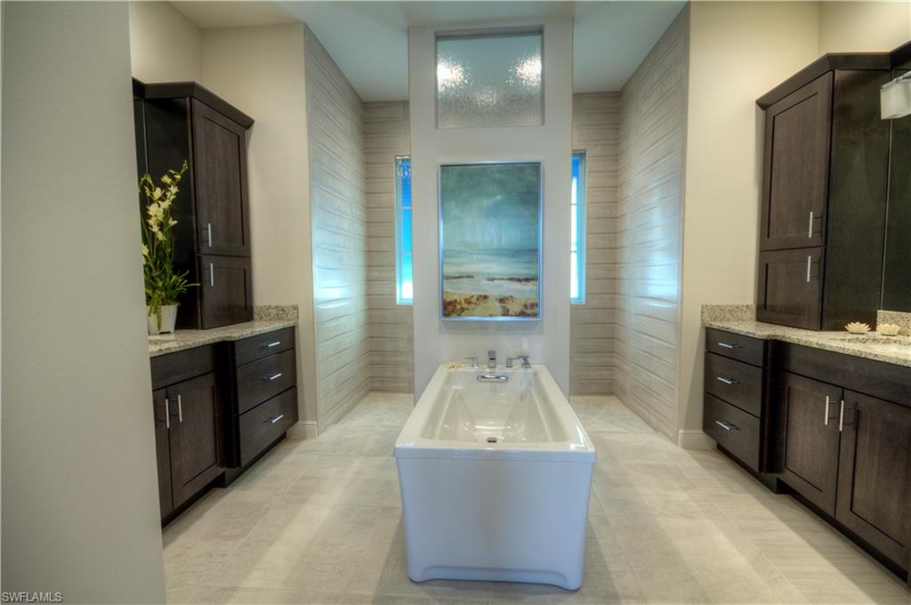 MARCO BEACH - Residential