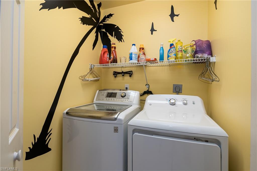 GRAND PALM VILLAGE - Residential