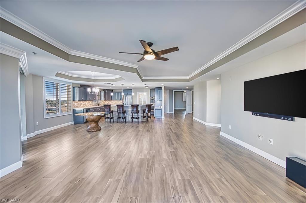 HARBOUR ISLE YACHT AND RACQUET CLUB CONDO - Residential