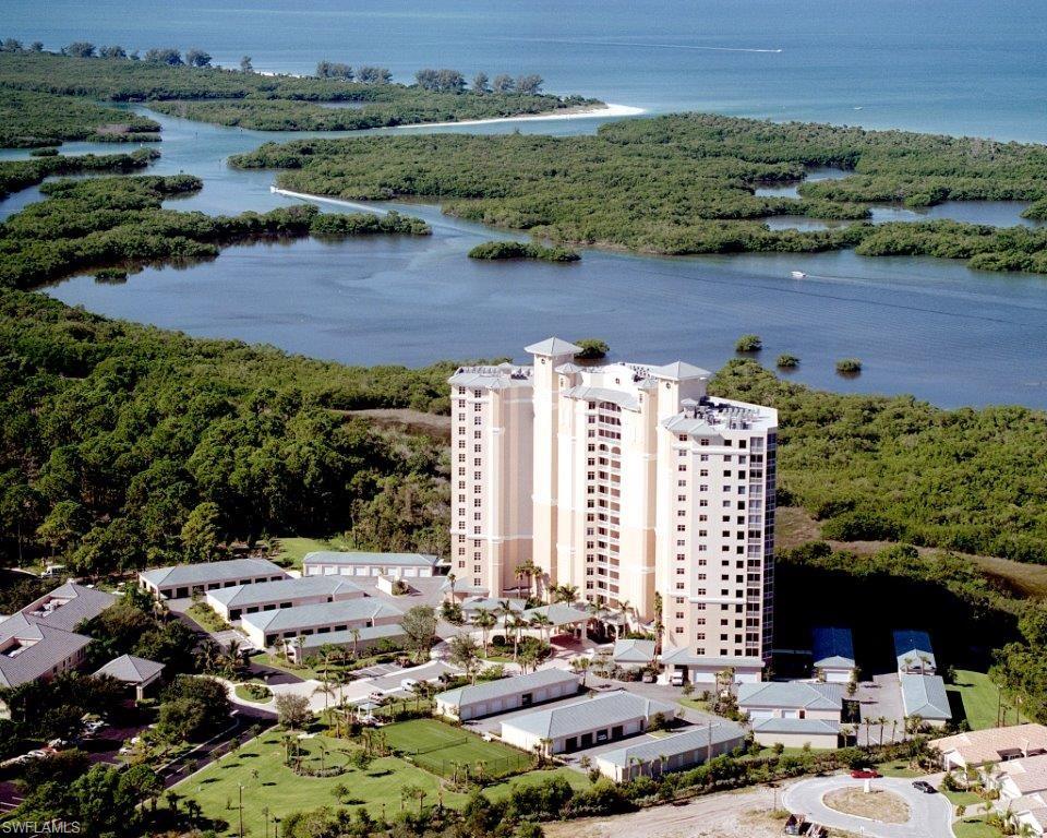 TOWER POINTE AT ARBOR TRACE - Residential