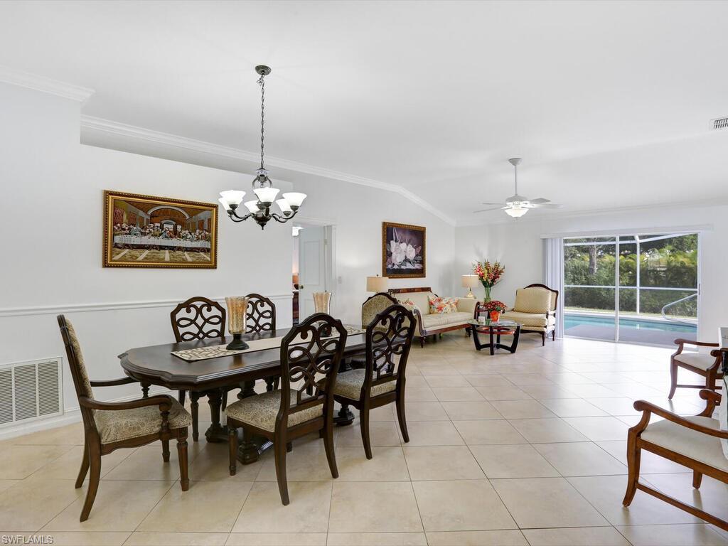 QUEENS PARK AT LAGO VERDE - Residential