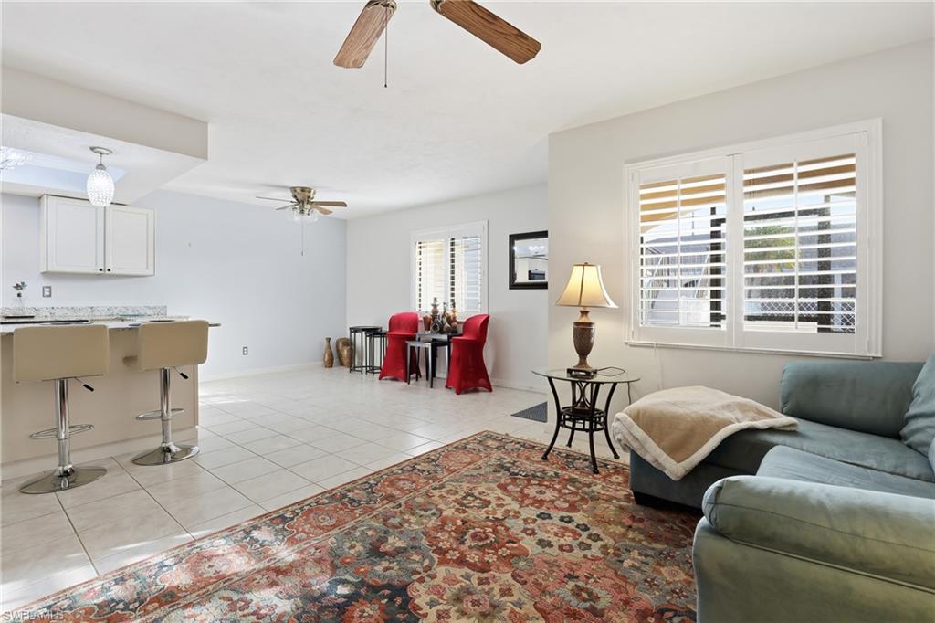 DANAH COURT CONDO - Residential