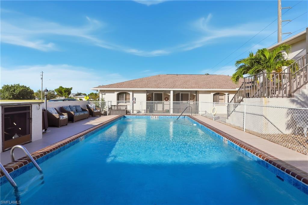 DANAH COURT CONDO - Residential