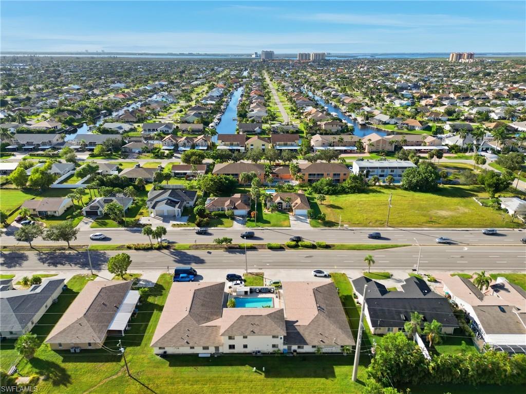 DANAH COURT CONDO - Residential