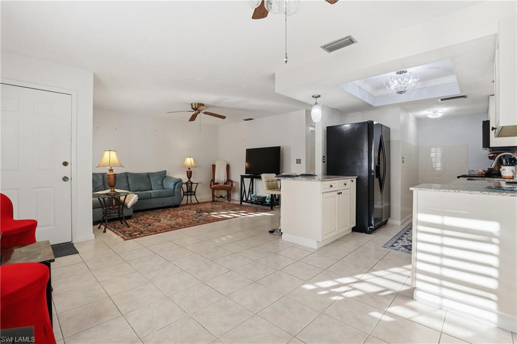 DANAH COURT CONDO - Residential