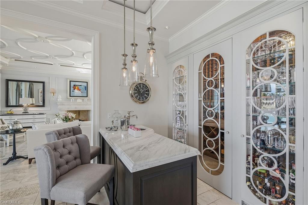 MOORINGS - Residential