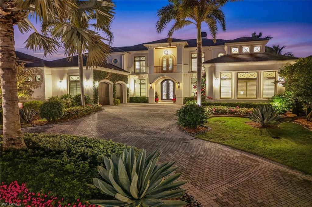 MOORINGS - Residential