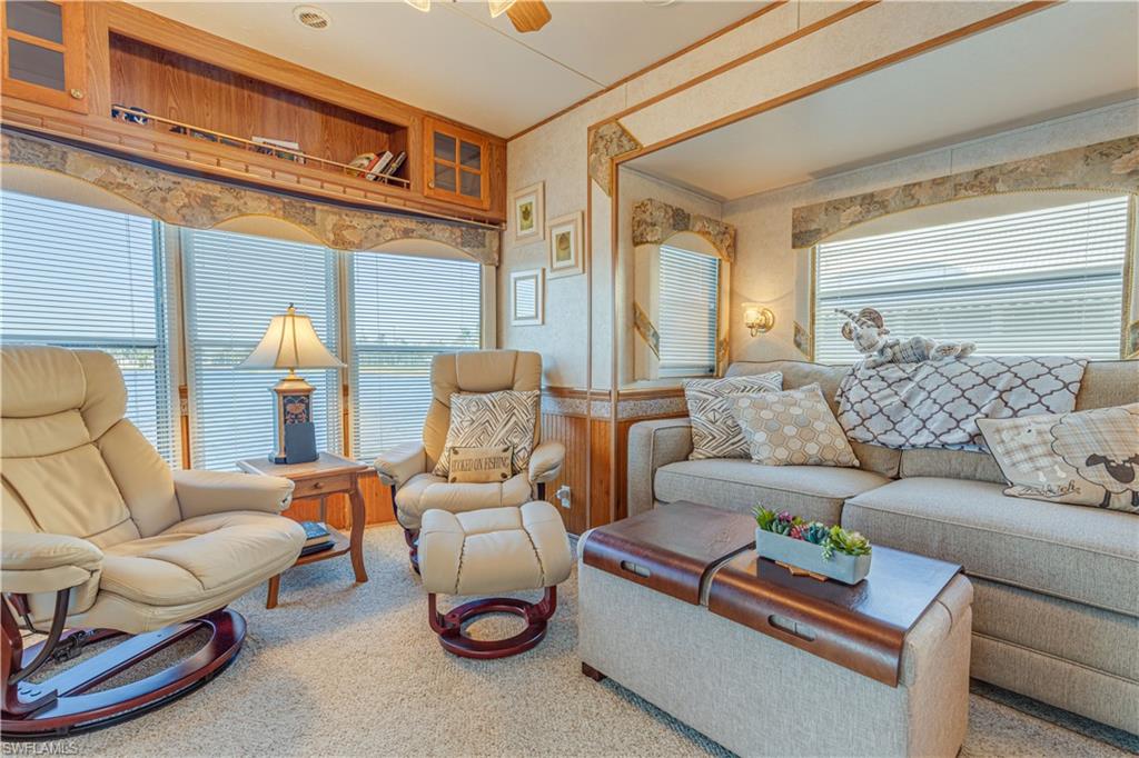 IMPERIAL WILDERNESS - Residential