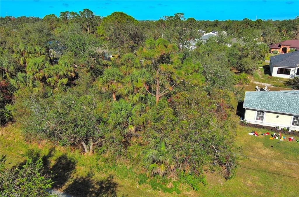 PORT CHARLOTTE - Land