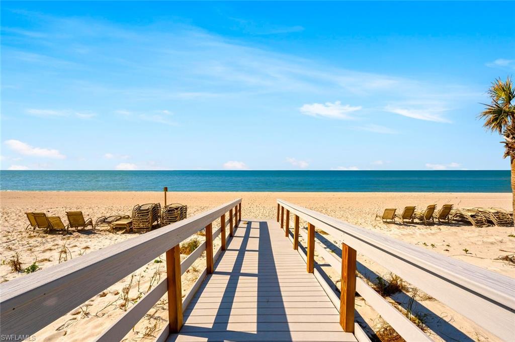 CONTESSA AT BAY COLONY - Residential