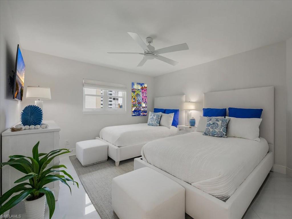 CONTESSA AT BAY COLONY - Residential