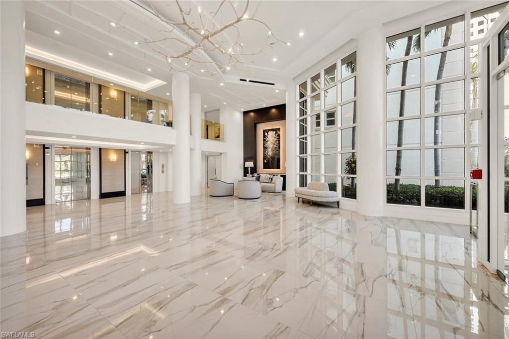 CONTESSA AT BAY COLONY - Residential