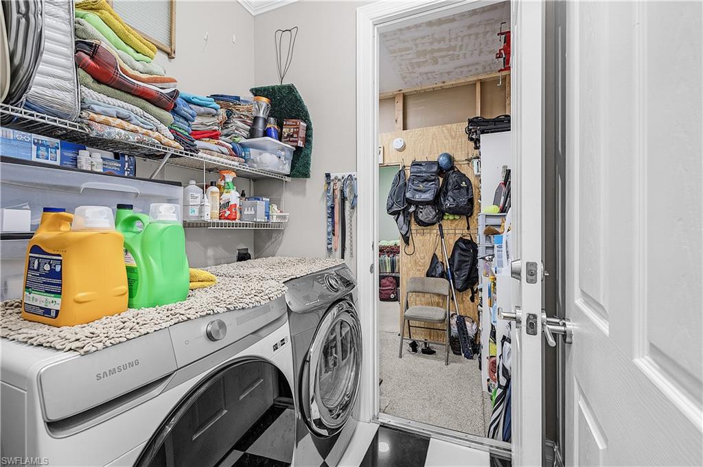 DEEP LAGOON ESTATES - Residential