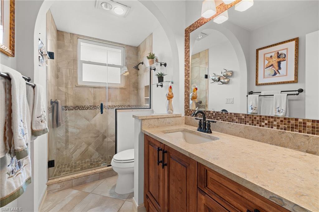 LEEWARD CAY - Residential