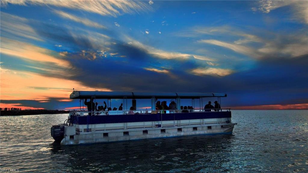 LEEWARD CAY - Residential