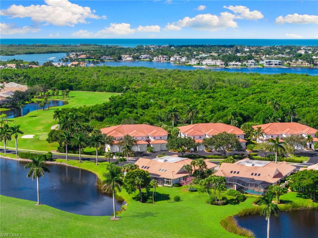 LEEWARD CAY - Residential
