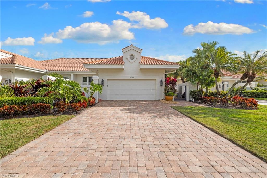 LEEWARD CAY - Residential