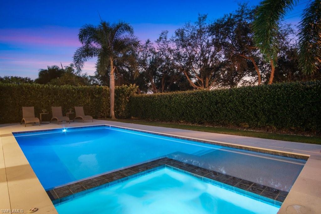 MONTEREY - Residential