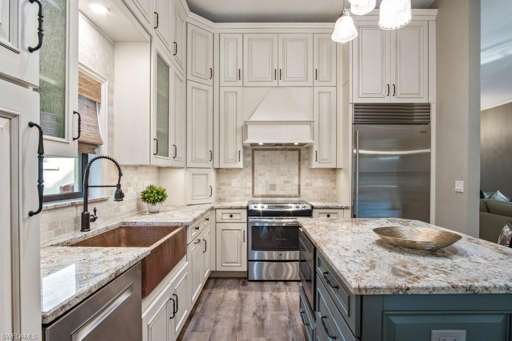 MONTEREY - Residential