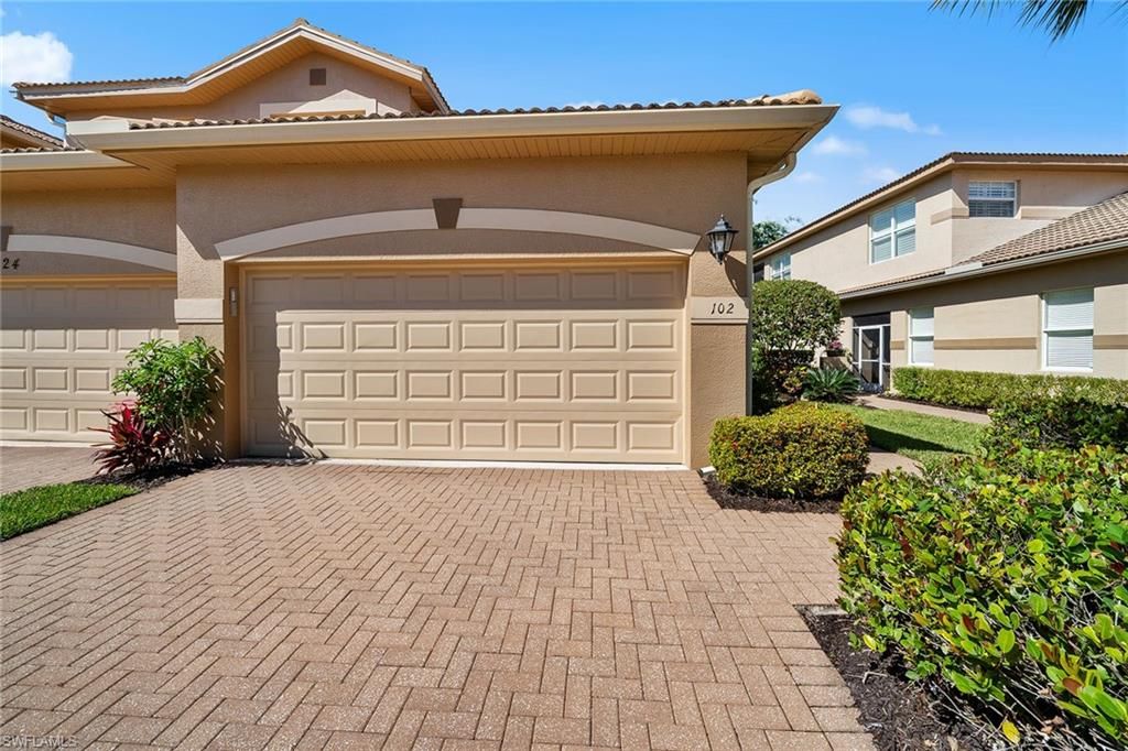 Photo of 3924 Forest Glen BLVD #102, NAPLES, FL 34114 (MLS # 226015509)