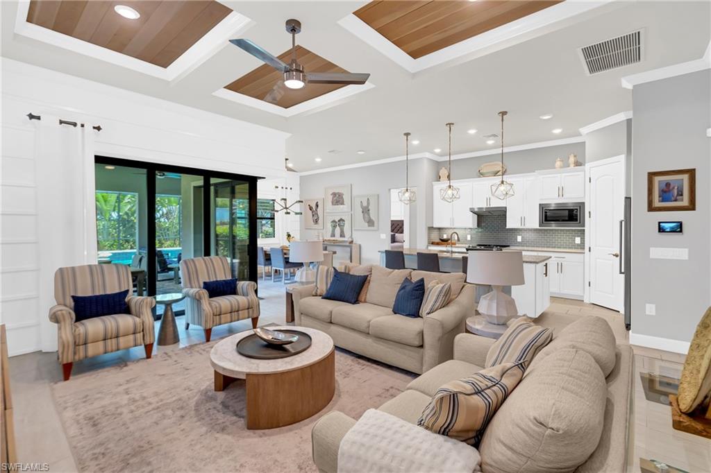 CORKSCREW SHORES - Residential