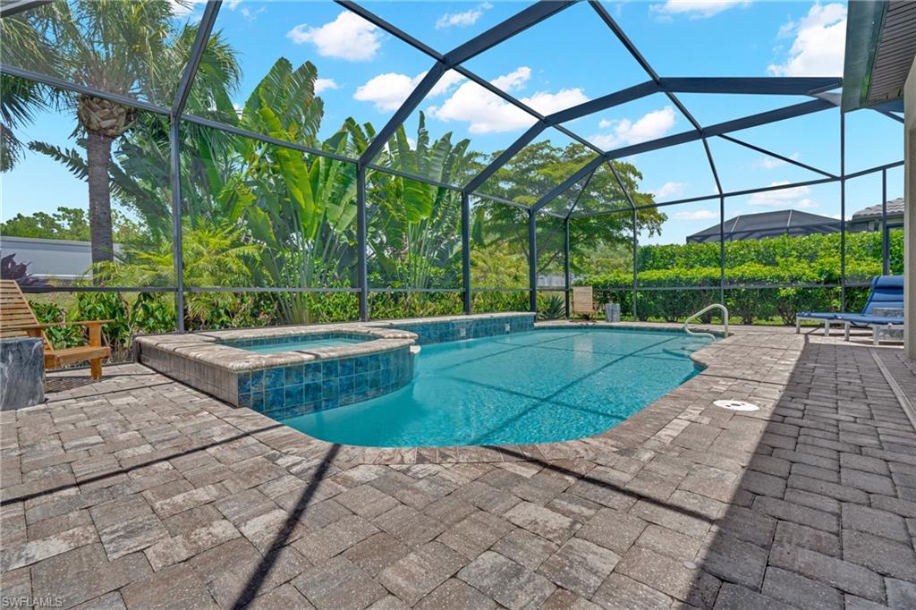 CORKSCREW SHORES - Residential