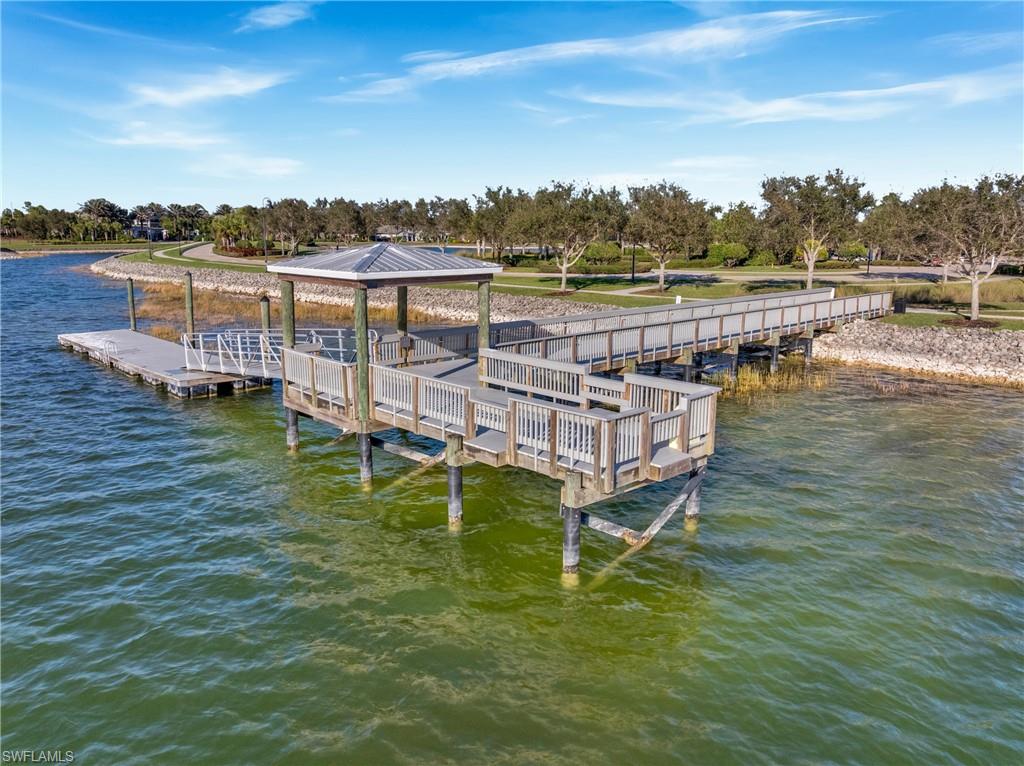 CORKSCREW SHORES - Residential