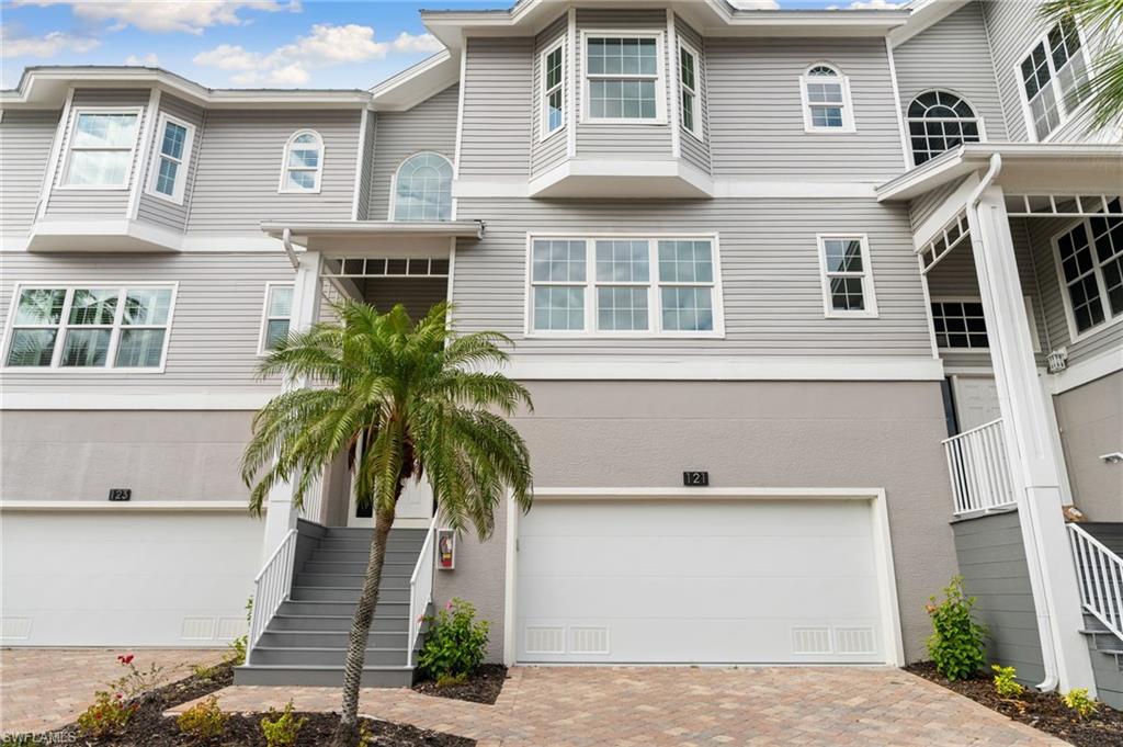 VILLAS AT BAREFOOT BEACH - Residential