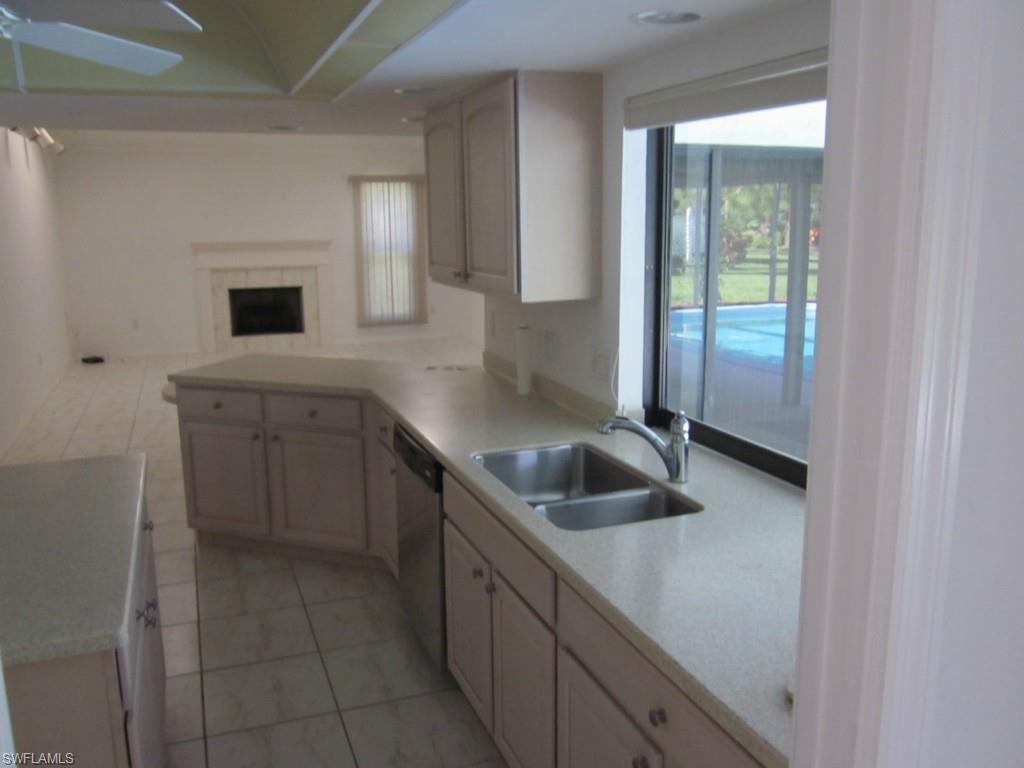 CYPRESS LAKE COUNTRY CLUB - Residential