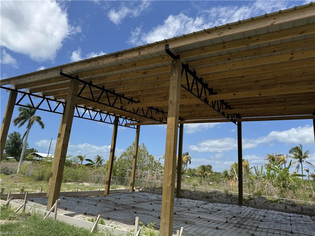 PINE ISLAND CORAL RIDGE ESTS UNRECORDED SUBDIV - Land