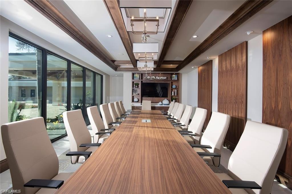 VISTA POINTE - Residential