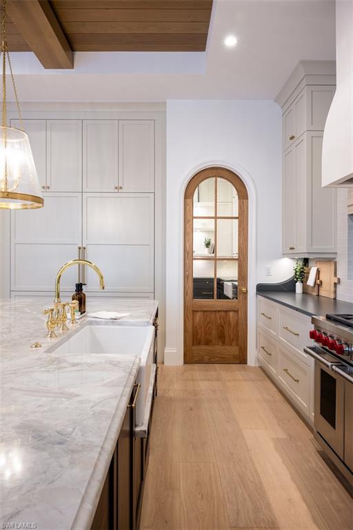 OLDE NAPLES - Residential