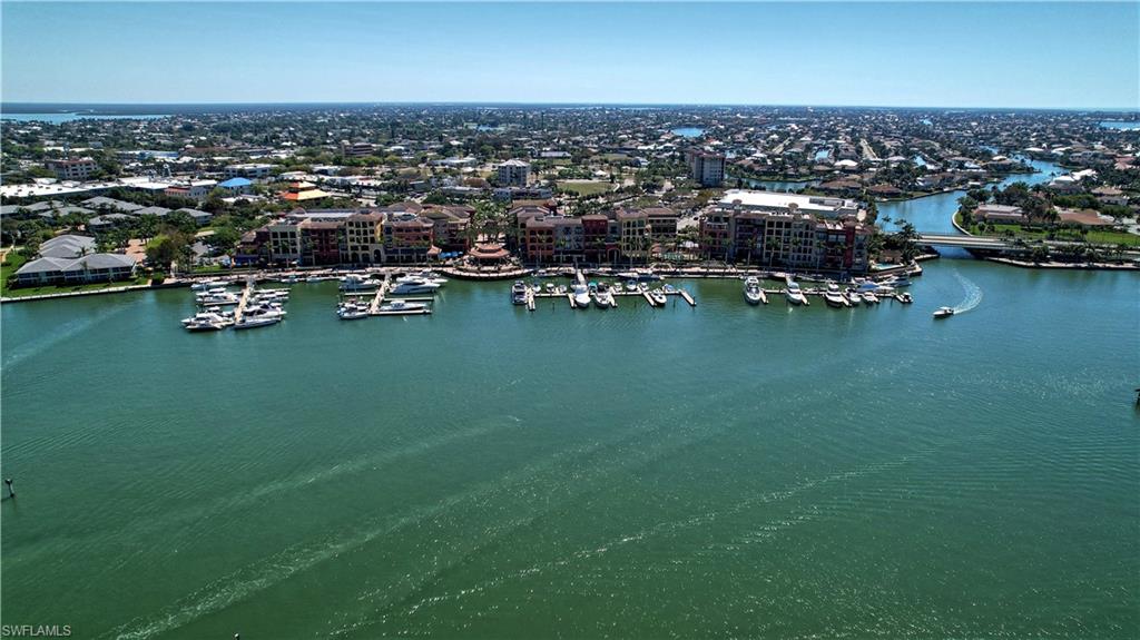 MARCO BEACH - Residential