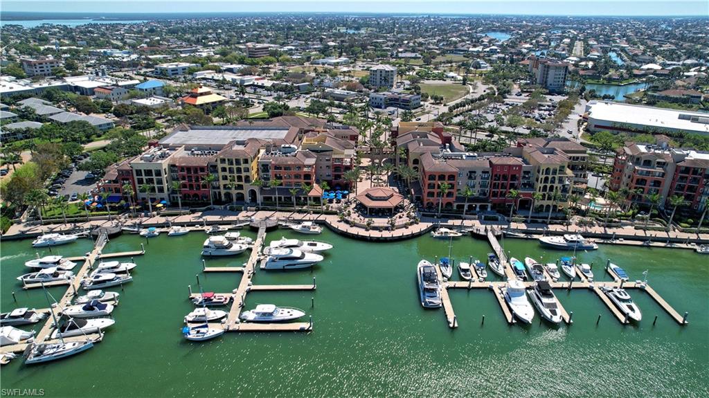 MARCO BEACH - Residential