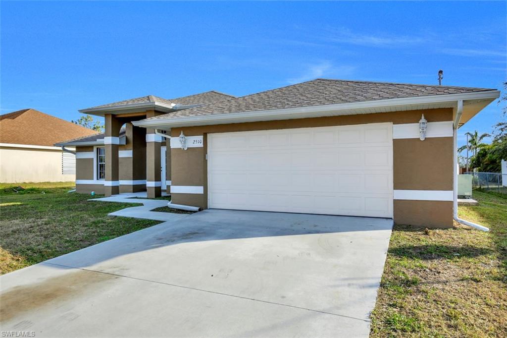 CAPE CORAL - Residential