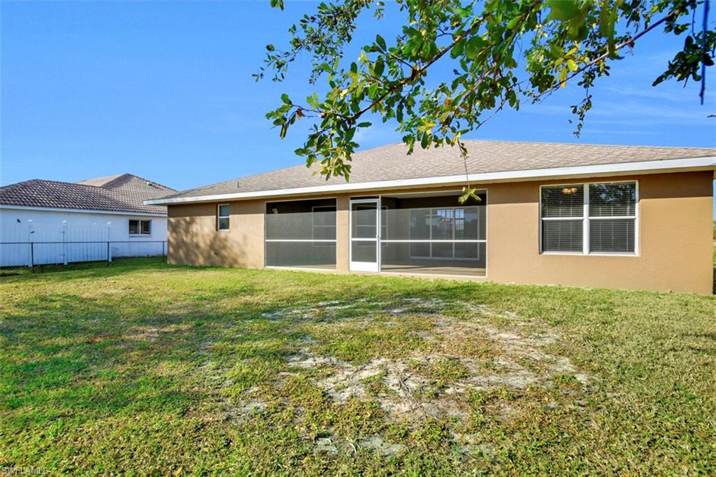 CAPE CORAL - Residential