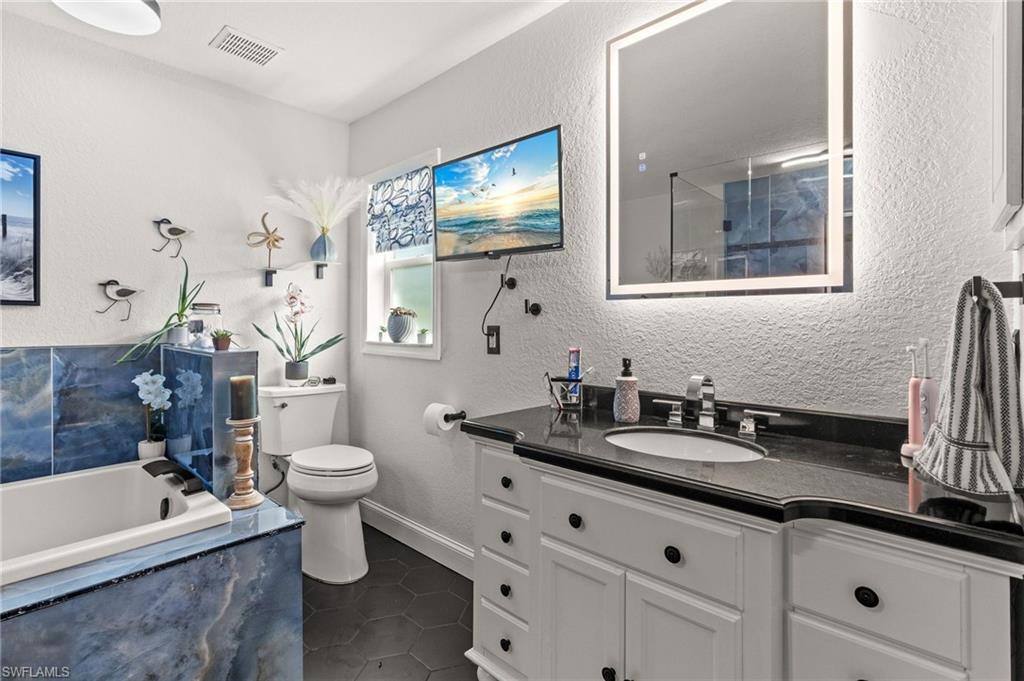 GULF COVE - Residential