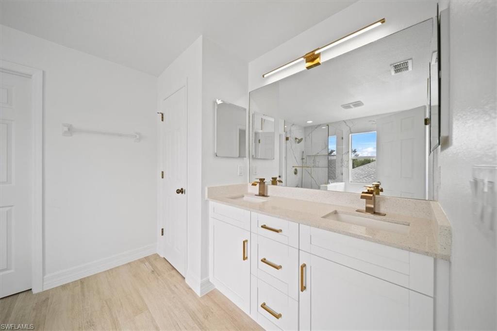 CYPRESS CAY - Residential