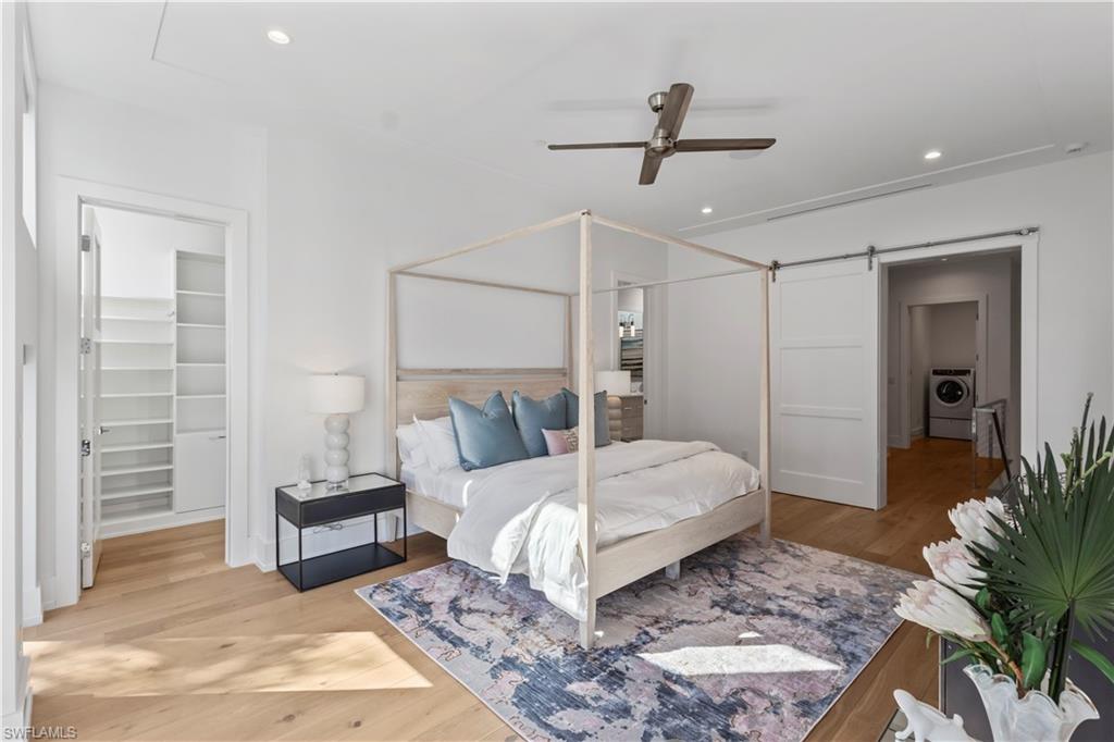 BANYAN CORNERS - Residential