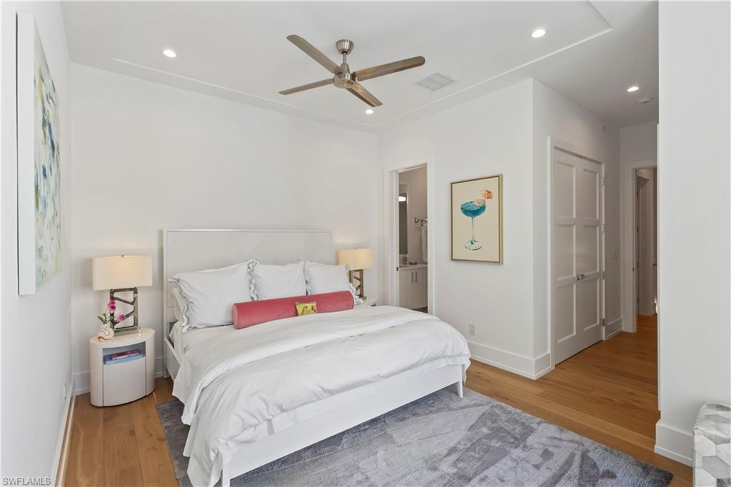 BANYAN CORNERS - Residential