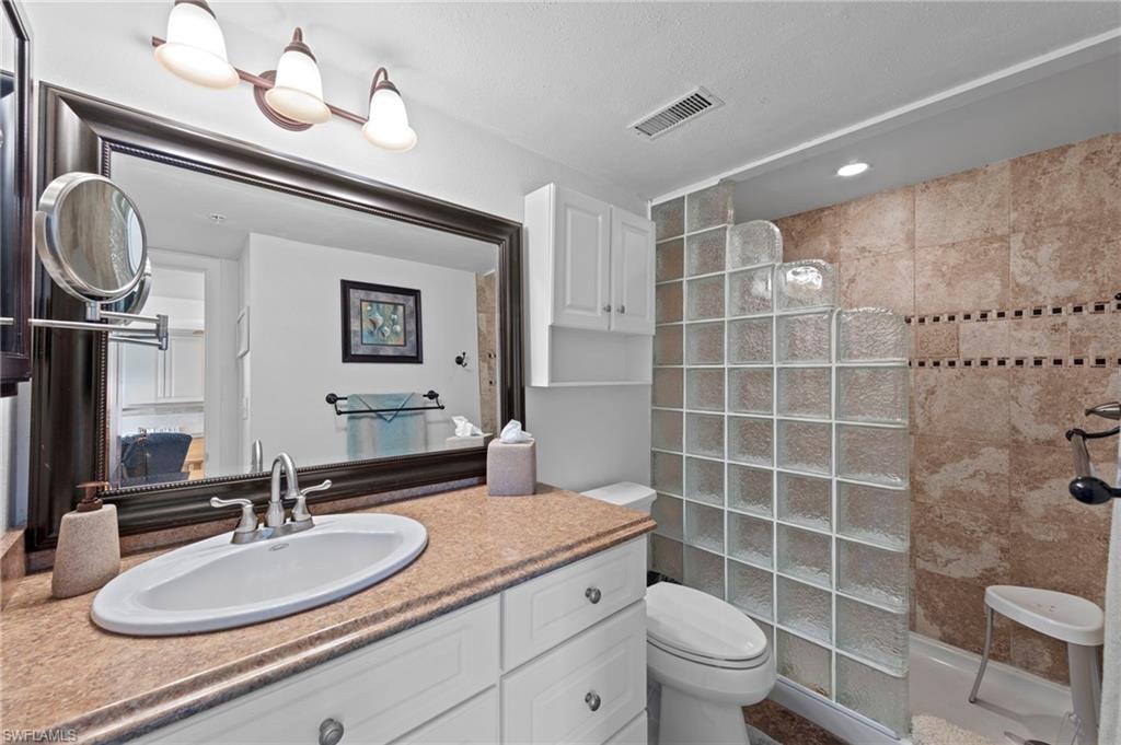 LOVERS KEY BEACH CLUB - Residential